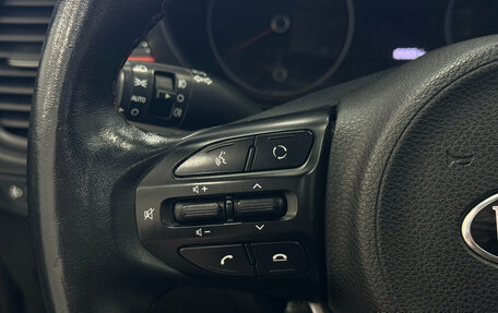 KIA Rio IV, 2020 год, 1 590 000 рублей, 10 фотография