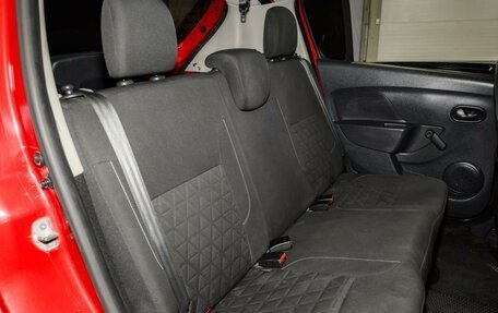 Renault Sandero II рестайлинг, 2015 год, 699 000 рублей, 8 фотография