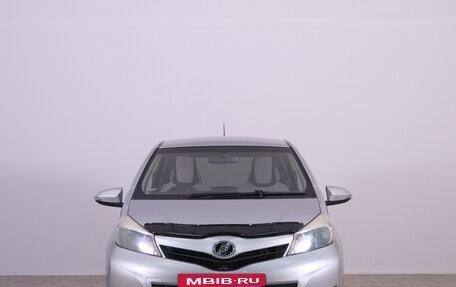 Toyota Vitz, 2011 год, 749 000 рублей, 3 фотография