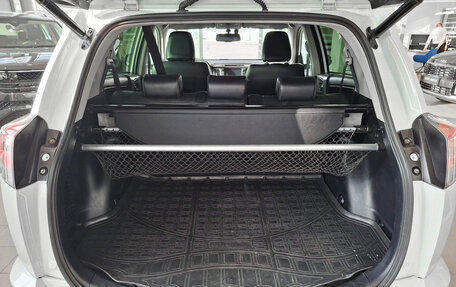 Toyota RAV4, 2019 год, 2 991 000 рублей, 14 фотография