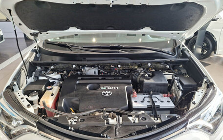Toyota RAV4, 2019 год, 2 991 000 рублей, 13 фотография