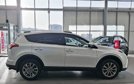Toyota RAV4, 2019 год, 2 991 000 рублей, 8 фотография