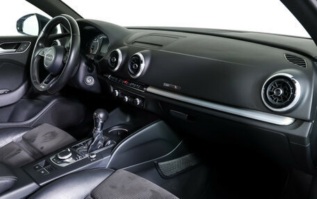 Audi A3, 2016 год, 1 990 000 рублей, 10 фотография