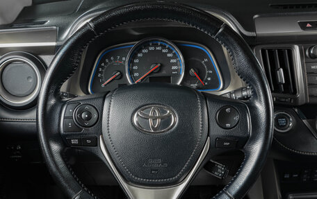Toyota RAV4, 2015 год, 2 499 000 рублей, 14 фотография