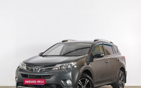 Toyota RAV4, 2015 год, 2 499 000 рублей, 4 фотография