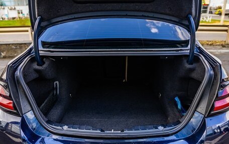 BMW 5 серия, 2012 год, 1 698 000 рублей, 38 фотография