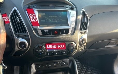 Hyundai ix35 I рестайлинг, 2012 год, 1 300 000 рублей, 4 фотография