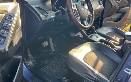 Hyundai ix35 I рестайлинг, 2012 год, 1 300 000 рублей, 8 фотография