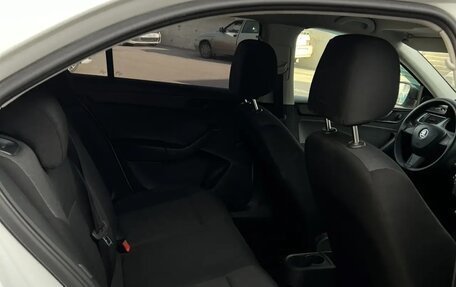 Skoda Rapid I, 2015 год, 650 000 рублей, 11 фотография