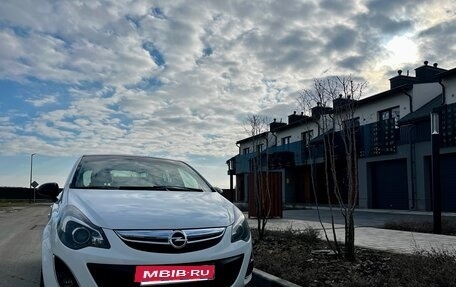 Opel Corsa D, 2013 год, 800 000 рублей, 4 фотография