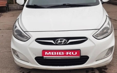 Hyundai Solaris II рестайлинг, 2014 год, 1 070 000 рублей, 8 фотография