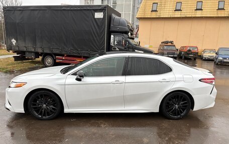 Toyota Camry, 2019 год, 2 450 000 рублей, 6 фотография