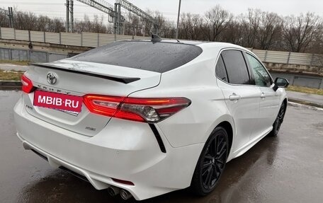 Toyota Camry, 2019 год, 2 450 000 рублей, 12 фотография