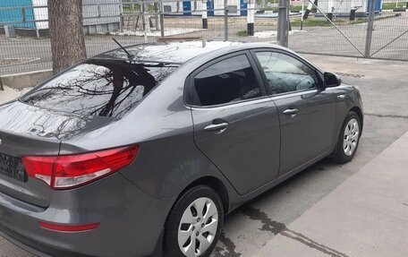 KIA Rio III рестайлинг, 2015 год, 1 060 000 рублей, 3 фотография