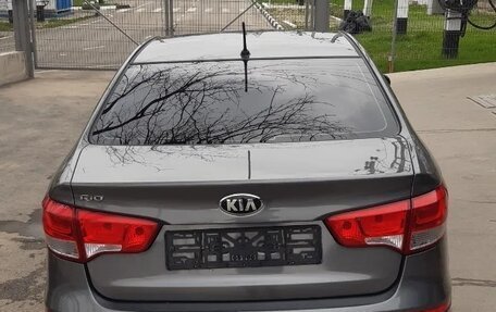 KIA Rio III рестайлинг, 2015 год, 1 060 000 рублей, 6 фотография