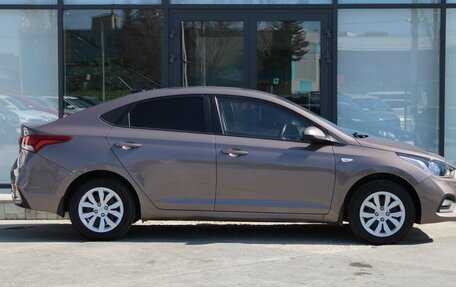 Hyundai Solaris II рестайлинг, 2018 год, 1 420 000 рублей, 5 фотография