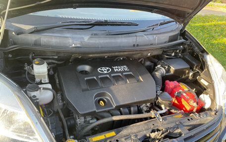 Toyota ISis I, 2014 год, 1 540 000 рублей, 33 фотография