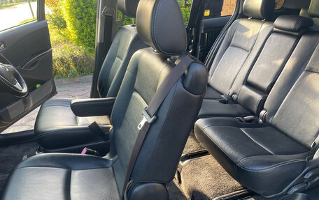 Toyota ISis I, 2014 год, 1 540 000 рублей, 29 фотография