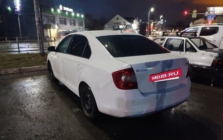 Skoda Rapid I, 2015 год, 370 000 рублей, 3 фотография