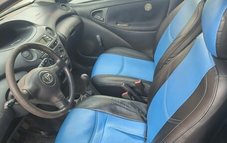 Toyota Yaris I рестайлинг, 2003 год, 350 000 рублей, 6 фотография