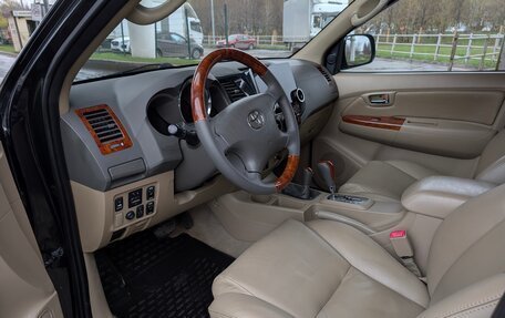 Toyota Fortuner I, 2011 год, 2 300 000 рублей, 12 фотография