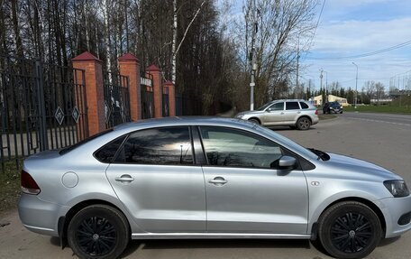 Volkswagen Polo VI (EU Market), 2011 год, 700 000 рублей, 4 фотография