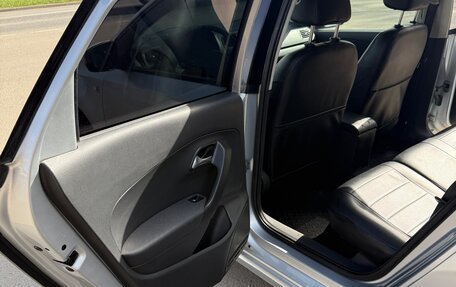 Volkswagen Polo VI (EU Market), 2011 год, 700 000 рублей, 12 фотография