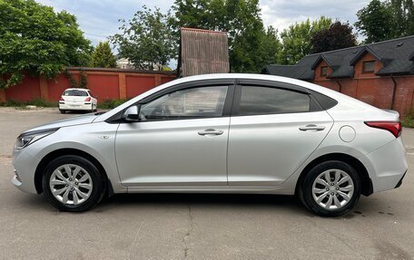 Hyundai Solaris II рестайлинг, 2017 год, 1 300 000 рублей, 2 фотография