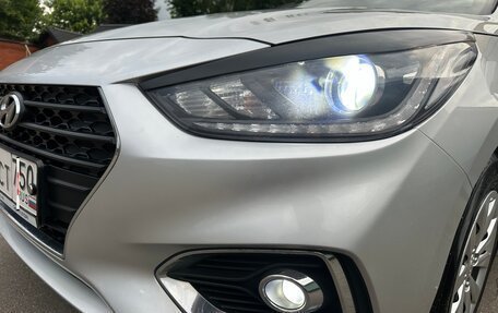 Hyundai Solaris II рестайлинг, 2017 год, 1 300 000 рублей, 19 фотография