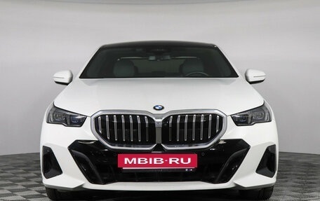 BMW 5 серия, 2023 год, 7 299 000 рублей, 3 фотография