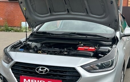 Hyundai Solaris II рестайлинг, 2017 год, 1 300 000 рублей, 14 фотография