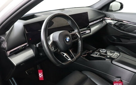 BMW 5 серия, 2023 год, 7 299 000 рублей, 11 фотография