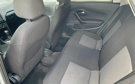 Volkswagen Polo VI (EU Market), 2015 год, 450 000 рублей, 14 фотография