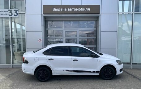 Volkswagen Polo VI (EU Market), 2015 год, 450 000 рублей, 4 фотография