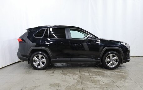 Toyota RAV4, 2020 год, 3 979 000 рублей, 7 фотография