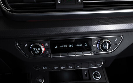 Audi Q5, 2025 год, 5 700 000 рублей, 16 фотография