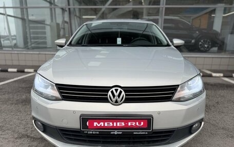 Volkswagen Jetta VI, 2014 год, 1 150 000 рублей, 2 фотография