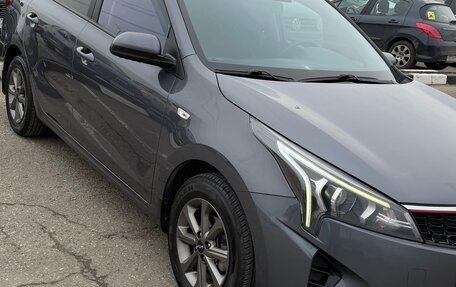 KIA Rio IV, 2022 год, 1 870 000 рублей, 4 фотография