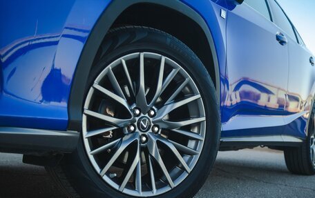 Lexus RX IV рестайлинг, 2017 год, 3 670 000 рублей, 8 фотография