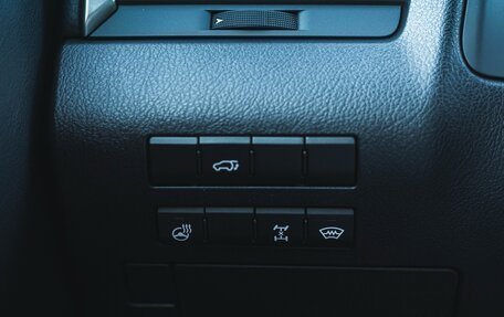 Lexus RX IV рестайлинг, 2017 год, 3 670 000 рублей, 39 фотография