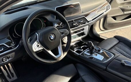 BMW 7 серия, 2016 год, 4 300 000 рублей, 13 фотография