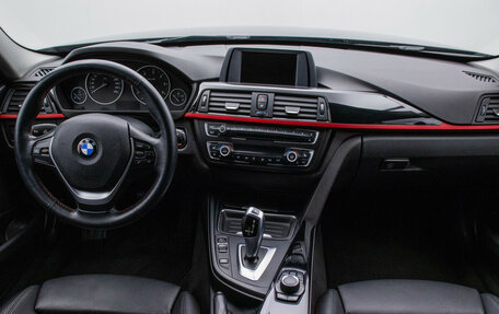 BMW 3 серия, 2015 год, 2 080 000 рублей, 13 фотография