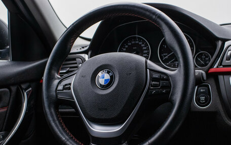 BMW 3 серия, 2015 год, 2 080 000 рублей, 15 фотография