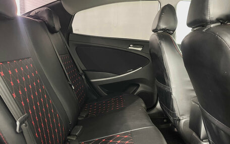 Hyundai Solaris II рестайлинг, 2015 год, 950 000 рублей, 13 фотография