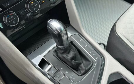 Volkswagen Tiguan II, 2018 год, 1 900 000 рублей, 20 фотография