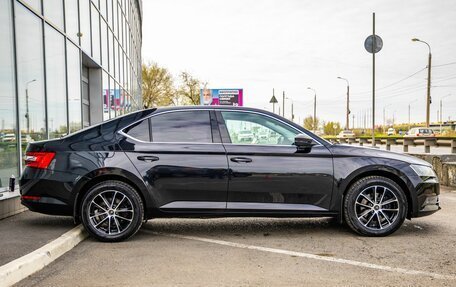 Skoda Superb III рестайлинг, 2016 год, 1 898 000 рублей, 8 фотография