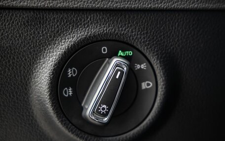 Skoda Superb III рестайлинг, 2016 год, 1 898 000 рублей, 16 фотография