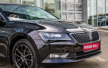 Skoda Superb III рестайлинг, 2016 год, 1 898 000 рублей, 10 фотография