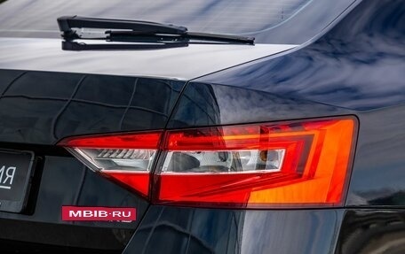 Skoda Superb III рестайлинг, 2016 год, 1 898 000 рублей, 12 фотография