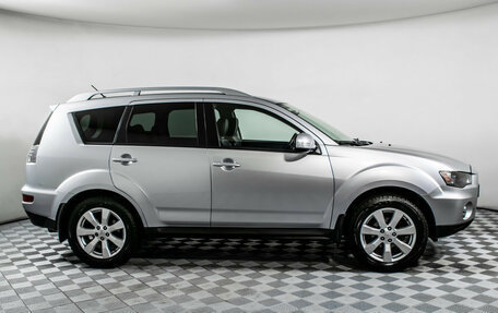 Mitsubishi Outlander III рестайлинг 3, 2010 год, 1 095 000 рублей, 4 фотография